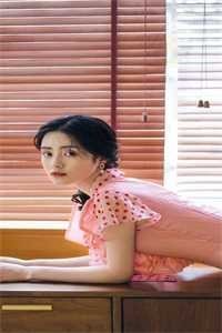 她寄人间满星河目录