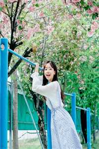 拯救恶毒女配姐姐，我反被大佬盯上无删减全文