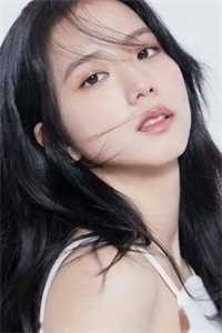 被她强取豪夺后，他真香了全篇